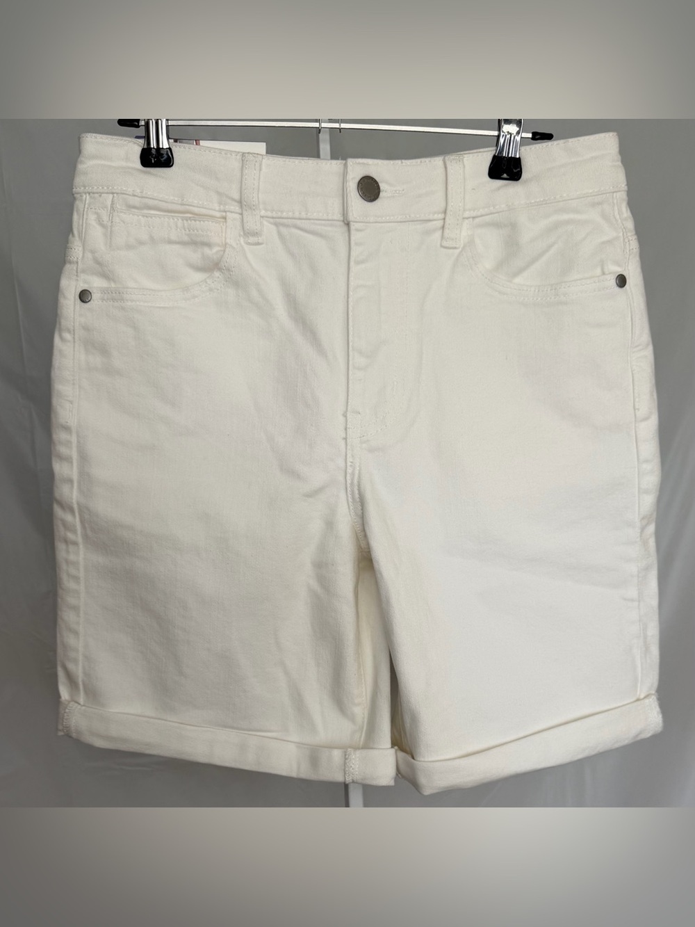 Wrangler High Rise White Denim Shorts Rolled Cuffed Size 4 NWT